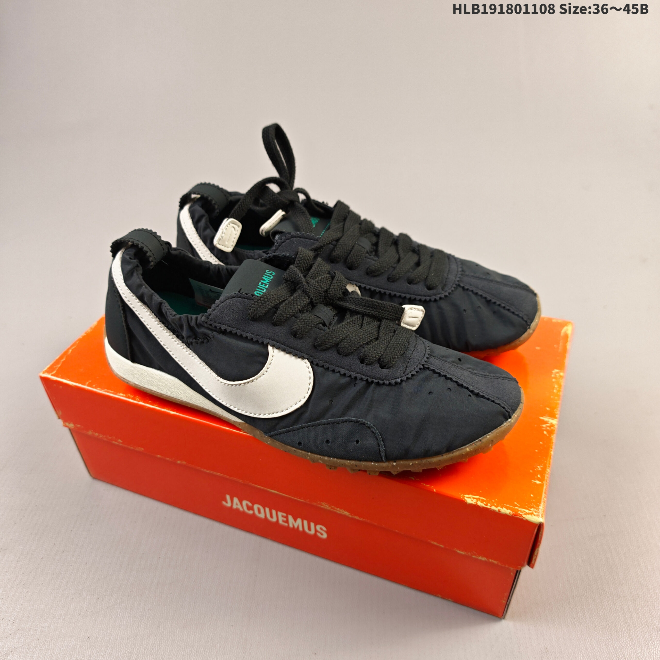 נייק בשתפ ג'קמוס – תמונה 21