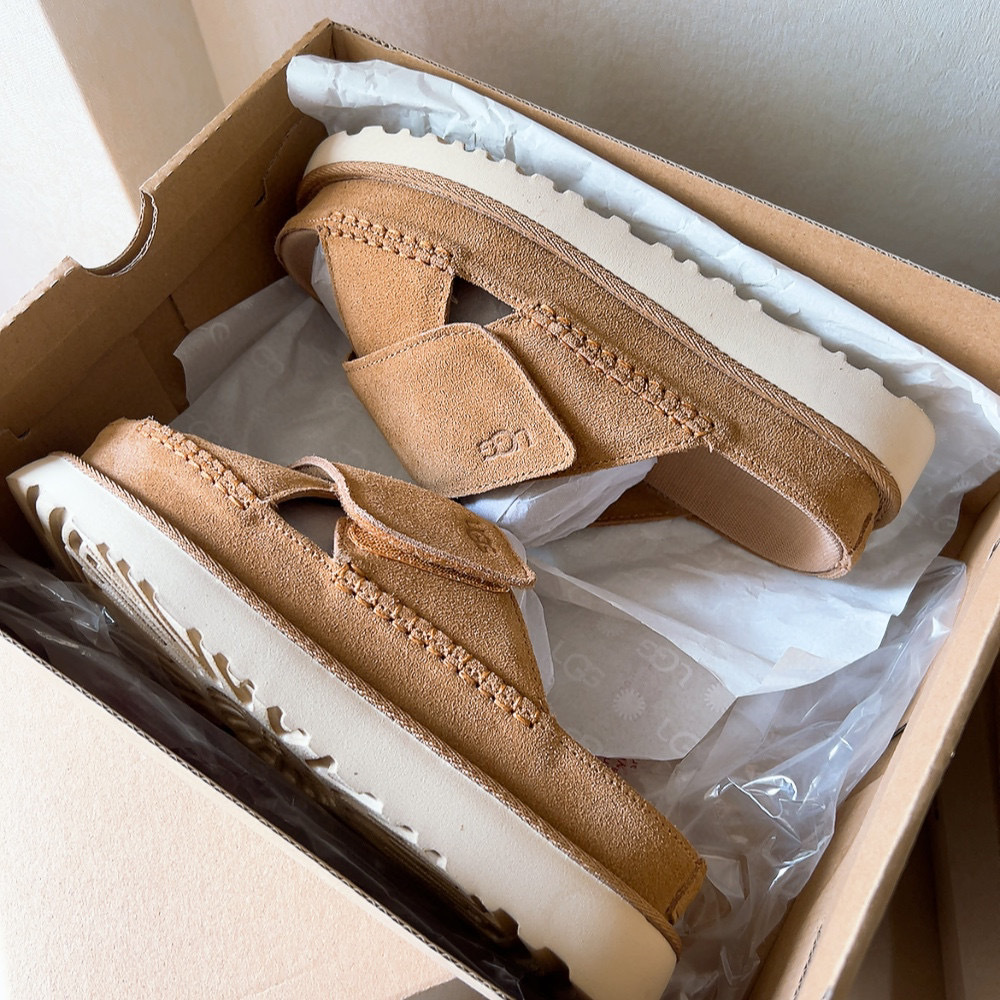 כפכפים UGG – תמונה 8