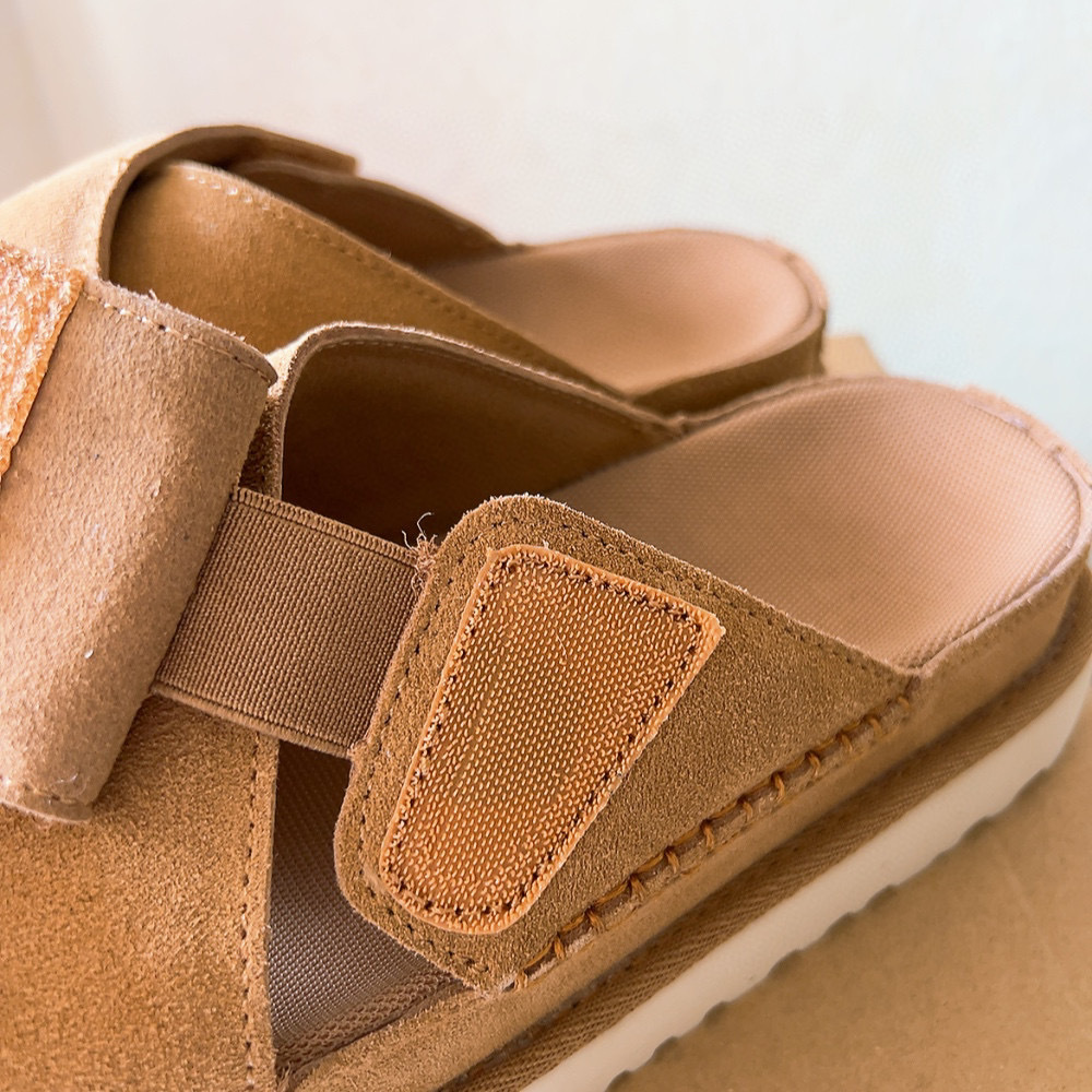 כפכפים UGG – תמונה 11