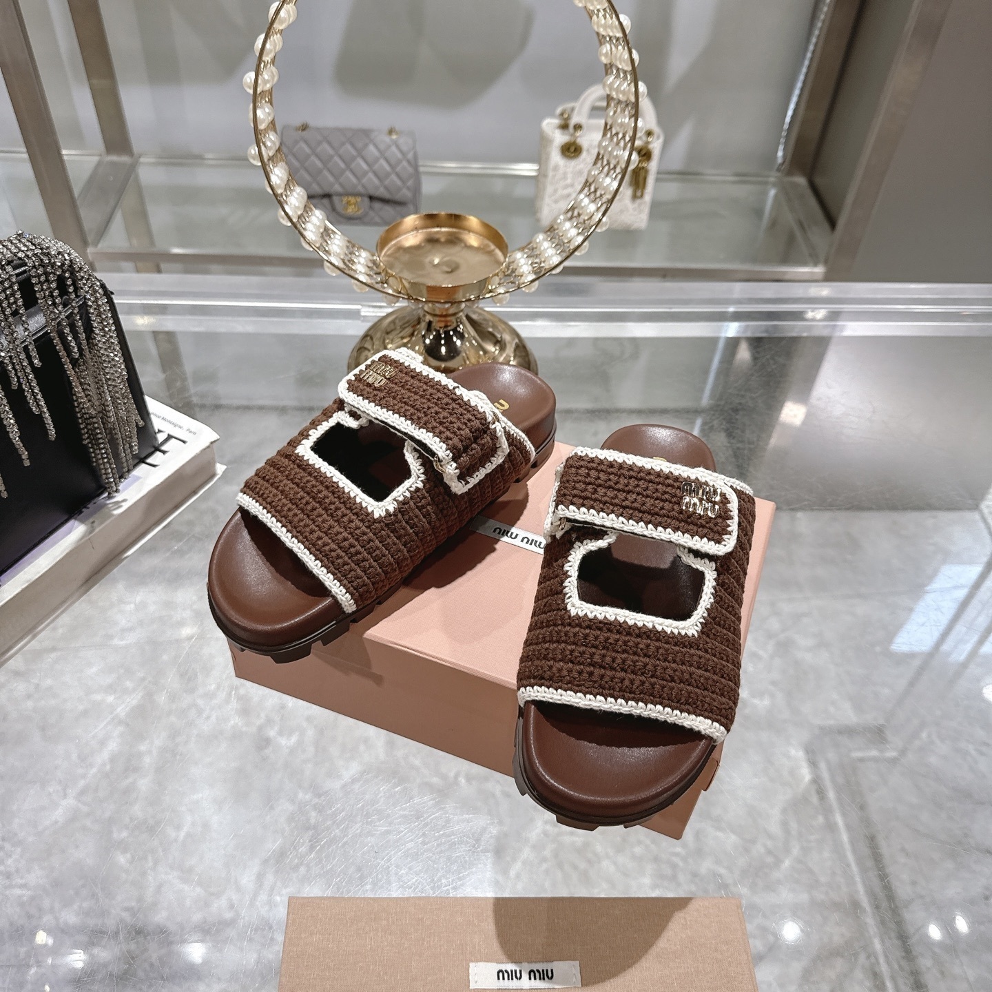 כפכפים מיו מיו – תמונה 11