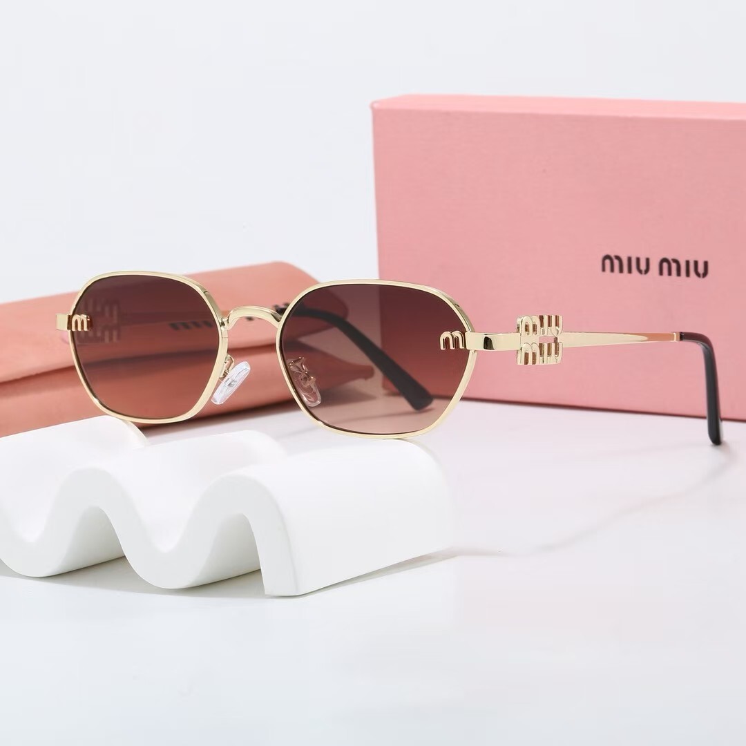 משקפי שמש מיו מיו – תמונה 8