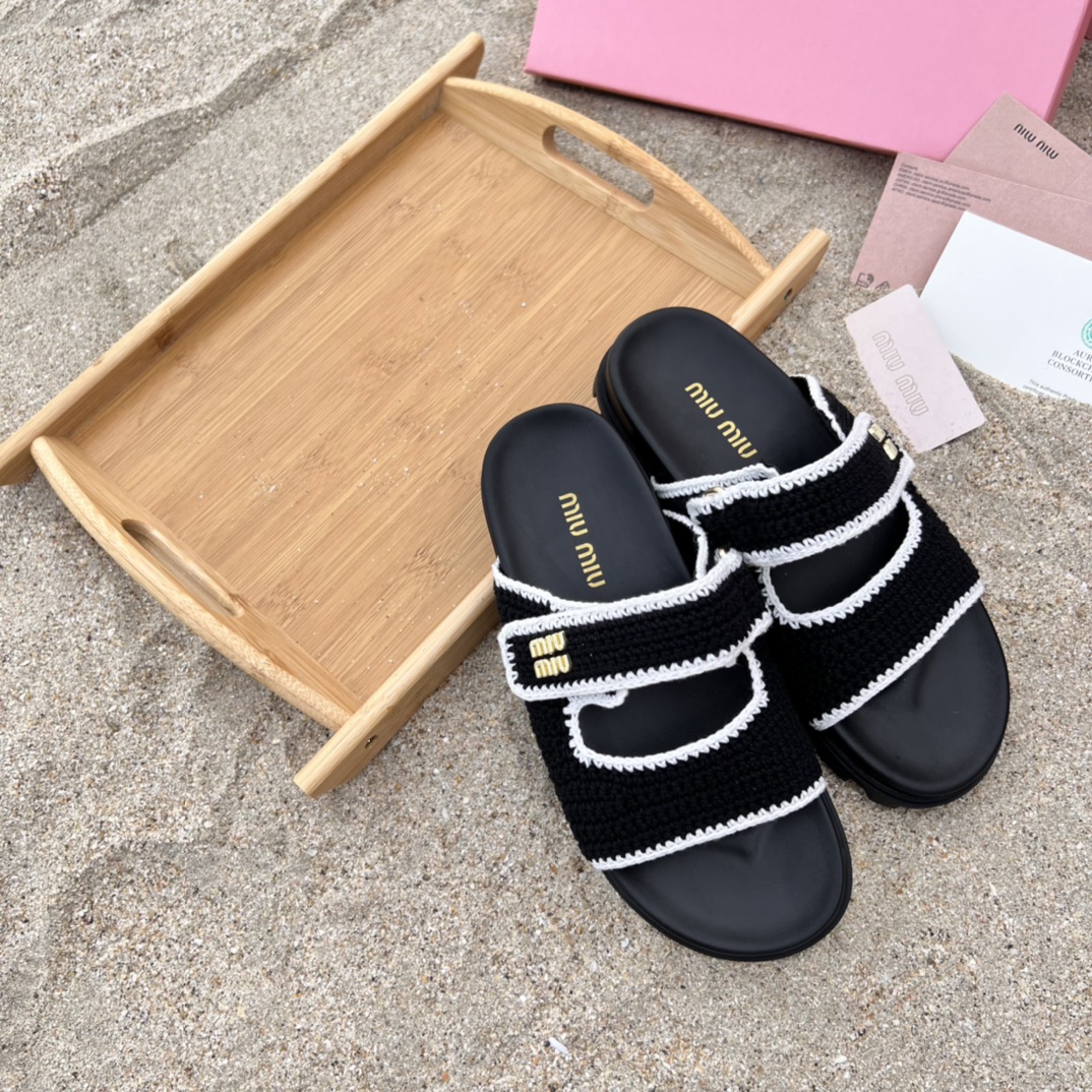 כפכפים מיו מיו – תמונה 10