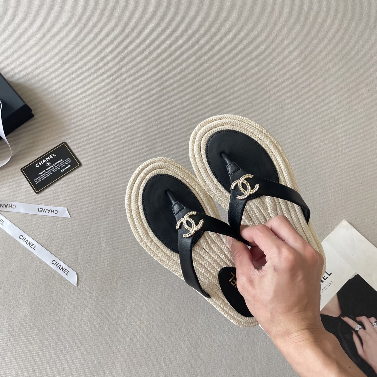 נעלי אצבע שאנל – תמונה 7