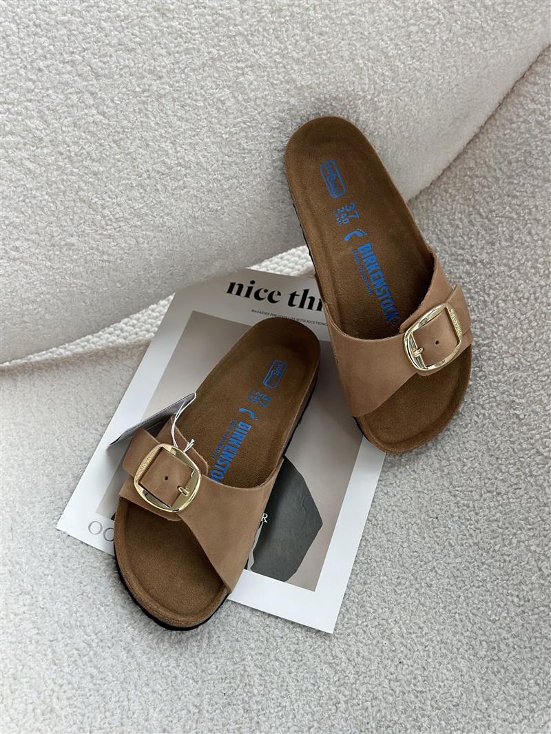 כפכפים בירקנשטוק – תמונה 16