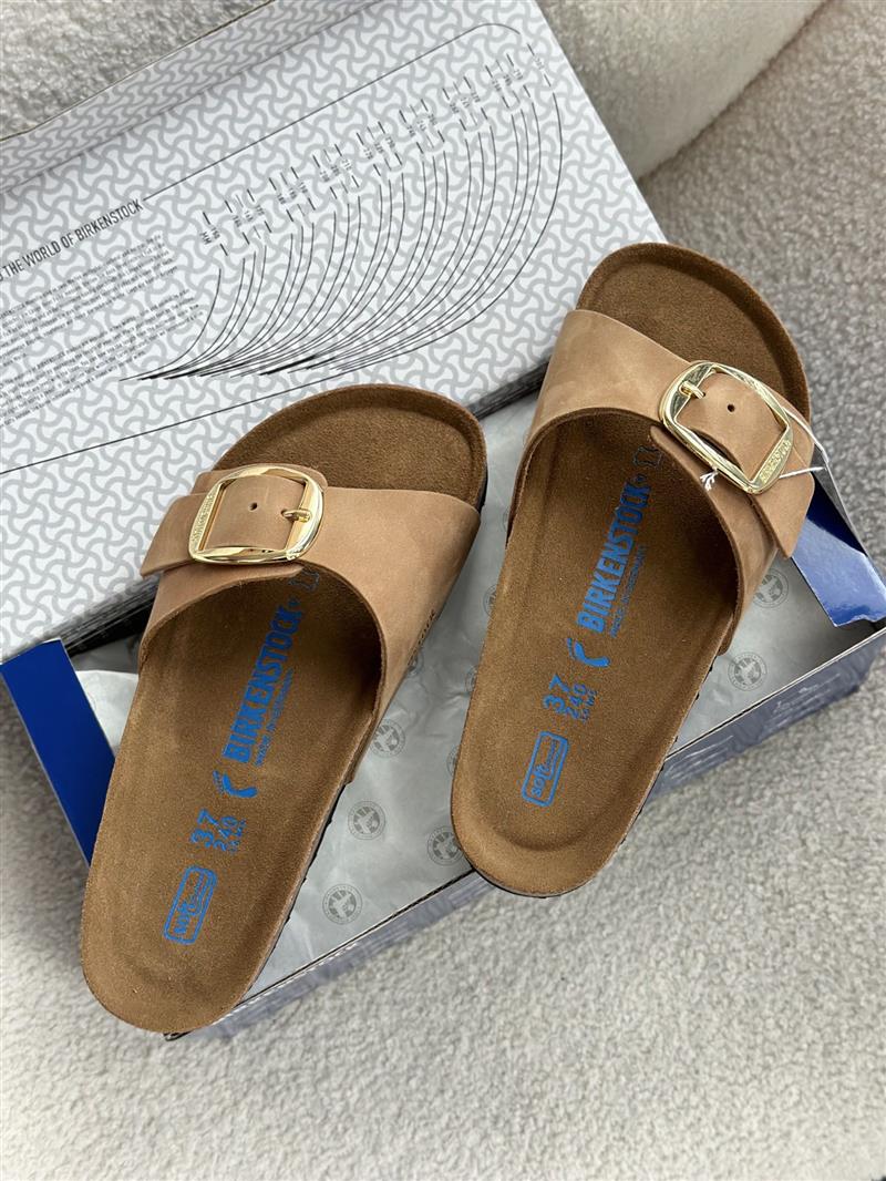 כפכפים בירקנשטוק – תמונה 13