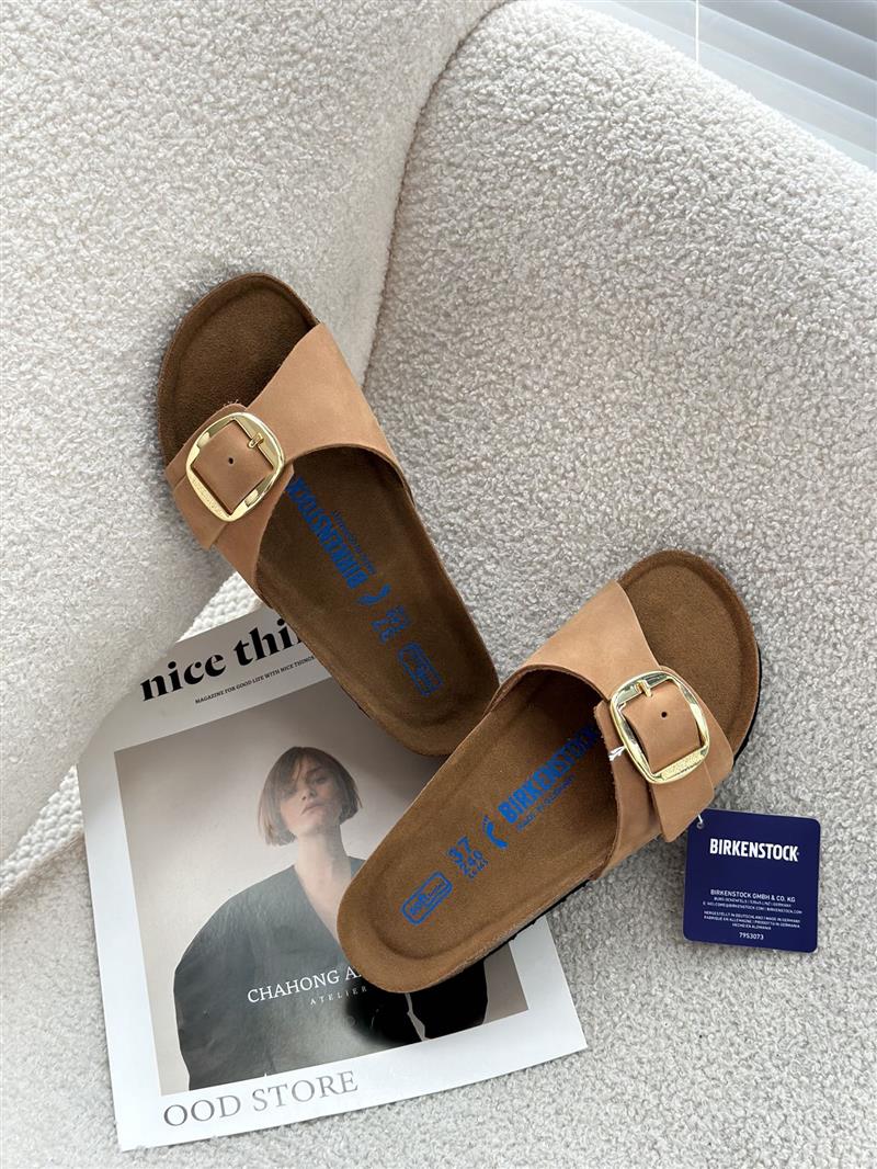 כפכפים בירקנשטוק – תמונה 9