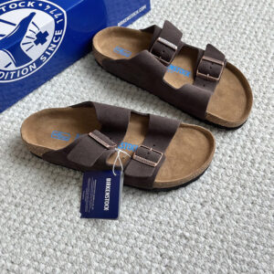 כפכפים בירקנשטוק