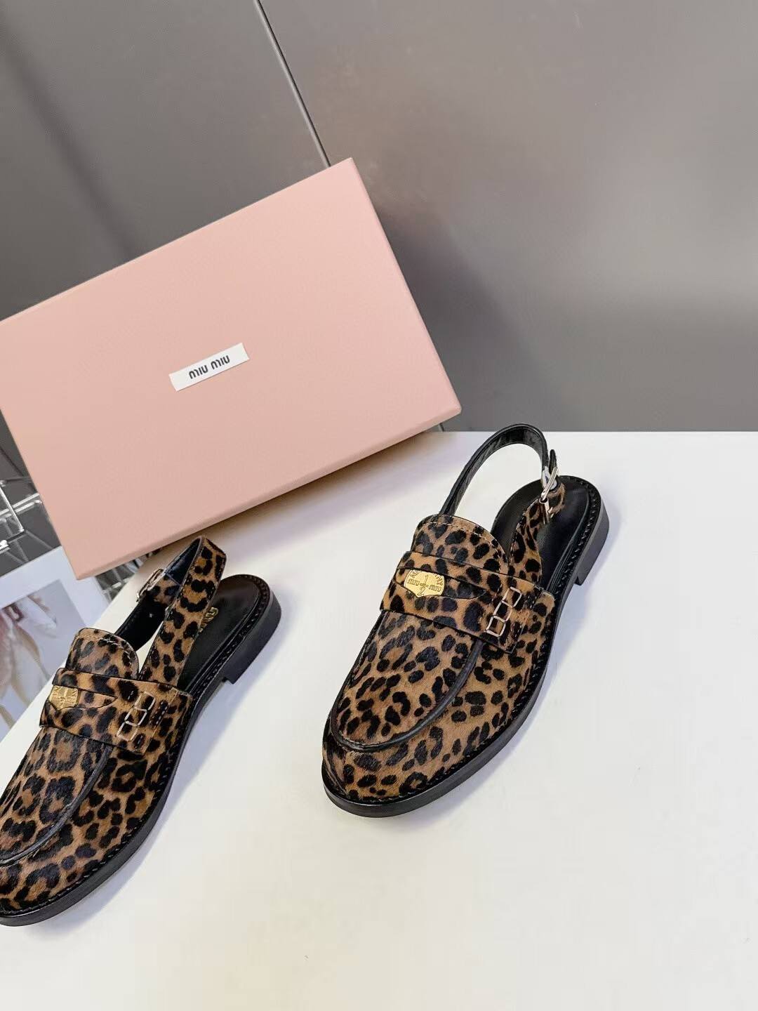 מוקסין מיו מיו – תמונה 14