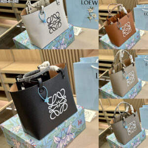 תיק צד LOEWE מעור רך