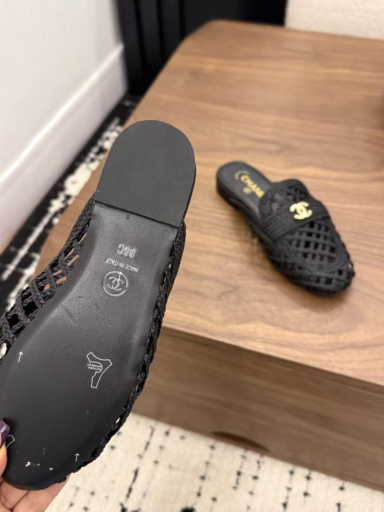 כפכפים שאנל – תמונה 3