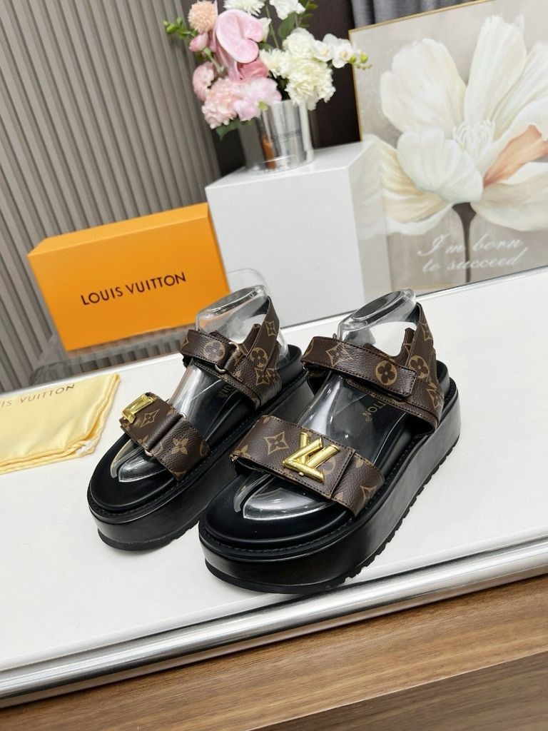 סנדלים לואי ויטון – תמונה 8