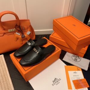 כפכפים הרמס מעור