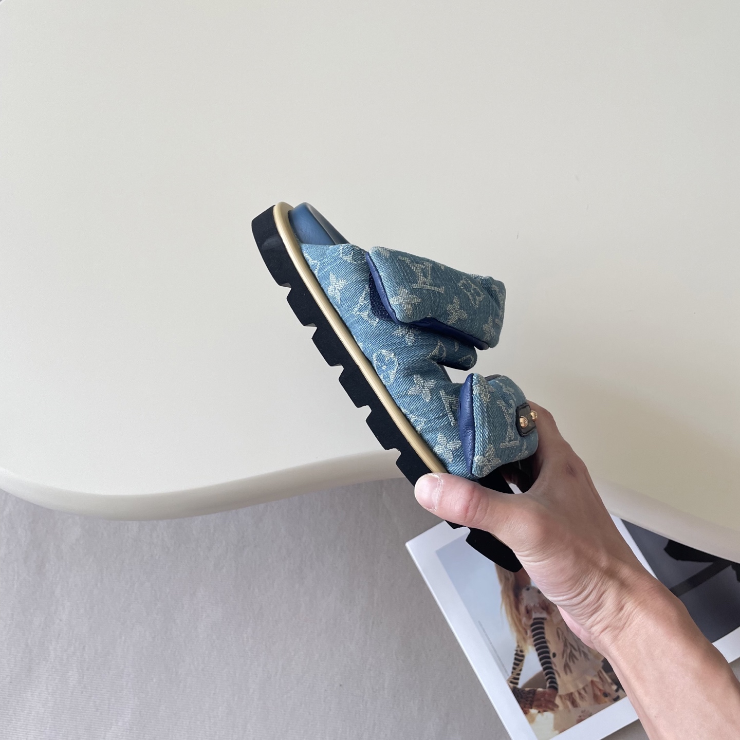 כפכפים לואי ויטון – תמונה 16