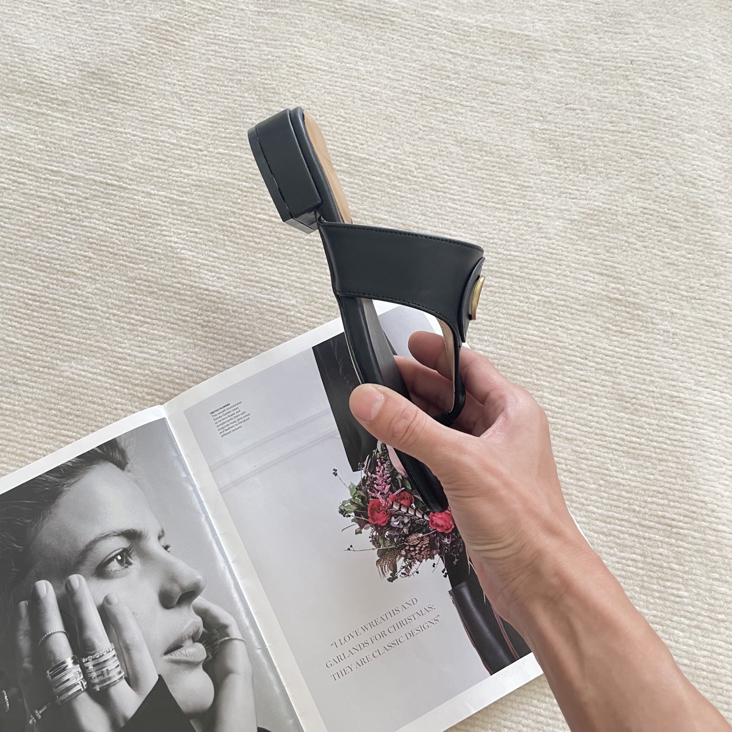 כפכפים ולנטינו – תמונה 13