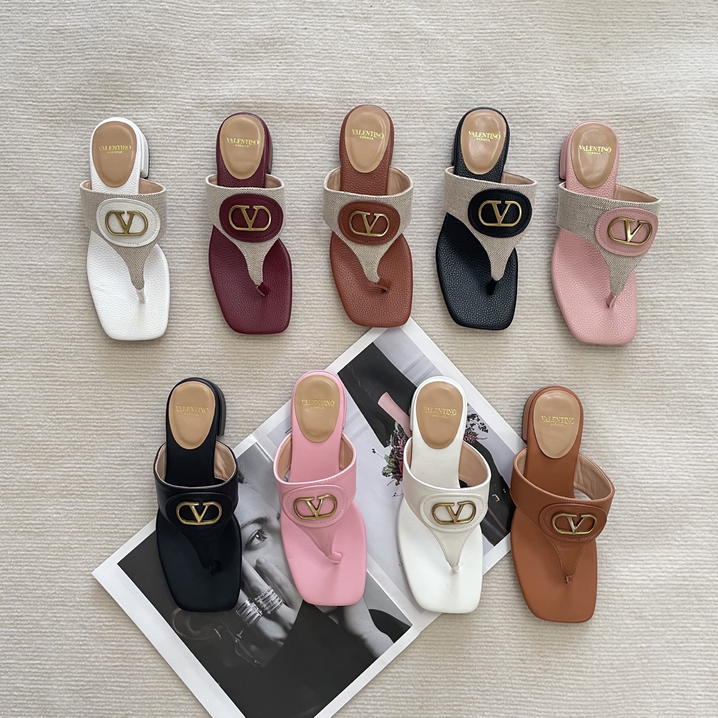 כפכפים ולנטינו – תמונה 18