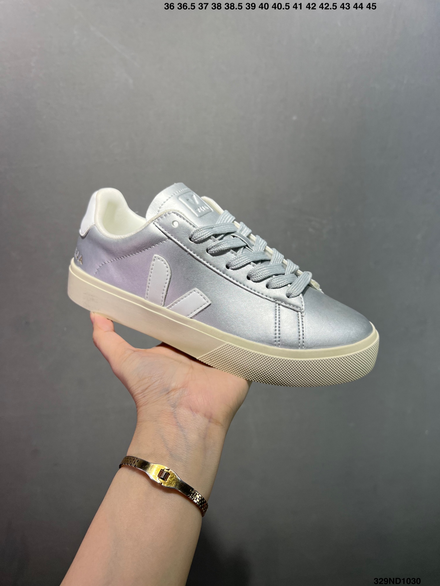 סניקרס veja – תמונה 16