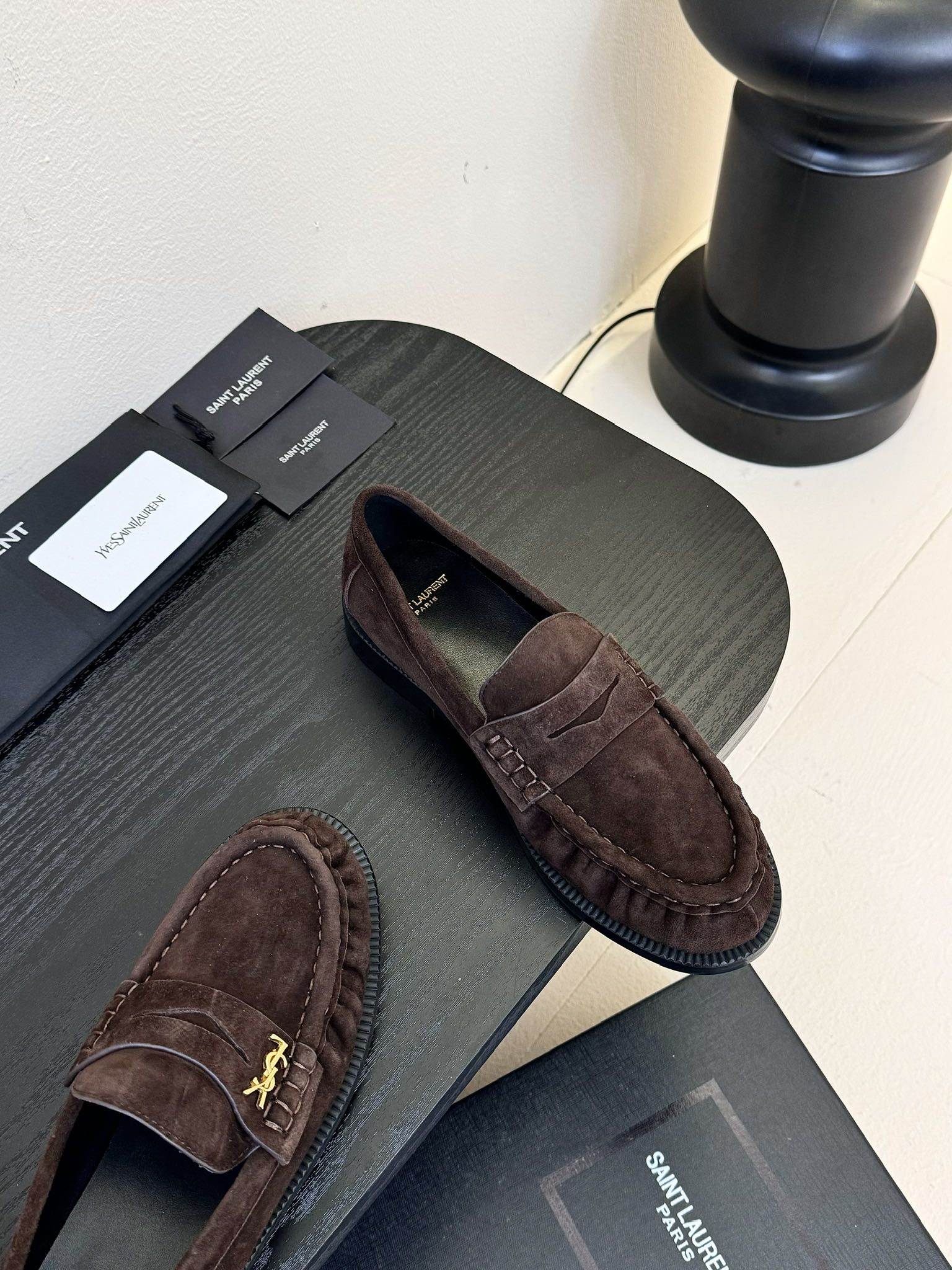 מוקסינים איב סן לורן – תמונה 26