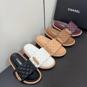 כפכפים שאנל