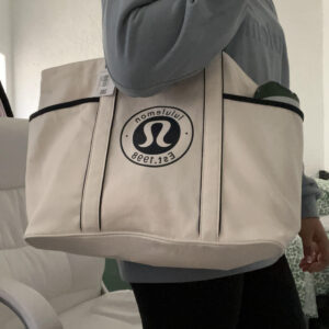 תיק ספורט לולו למון