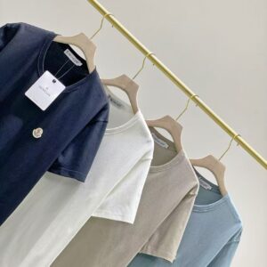 טישירט מונקלר