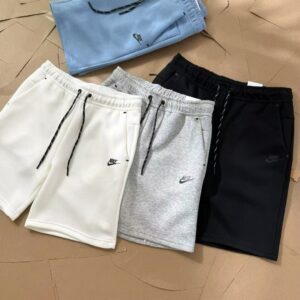 מכנסיים קצרים נייק